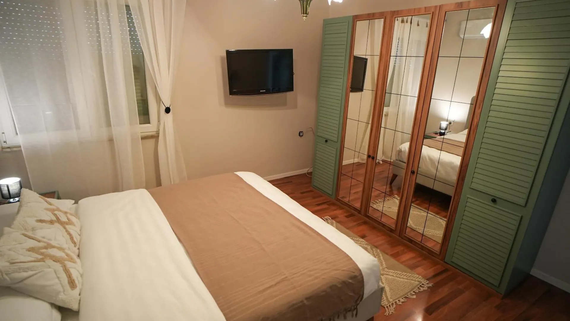Grandpa House - App.3 Apartment Tirana 0*,  Albania