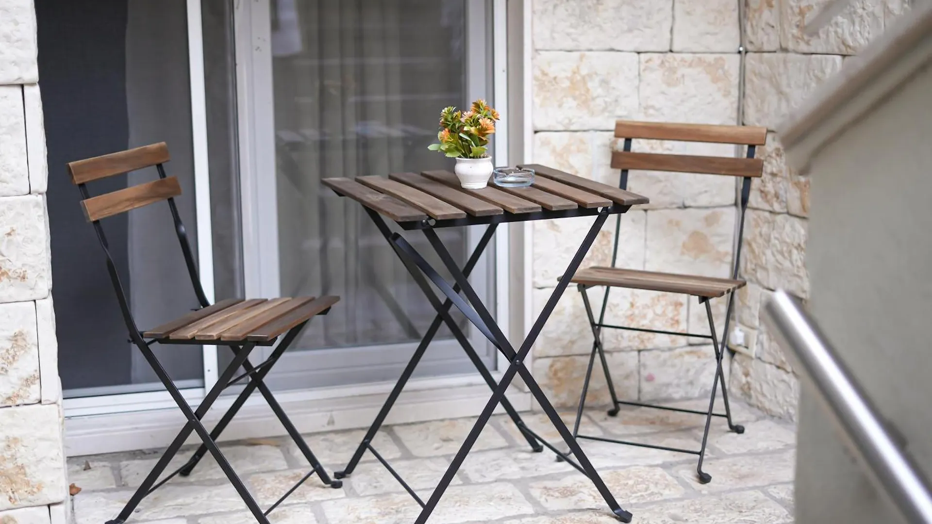 Grandpa House - App.3 Apartment Tirana